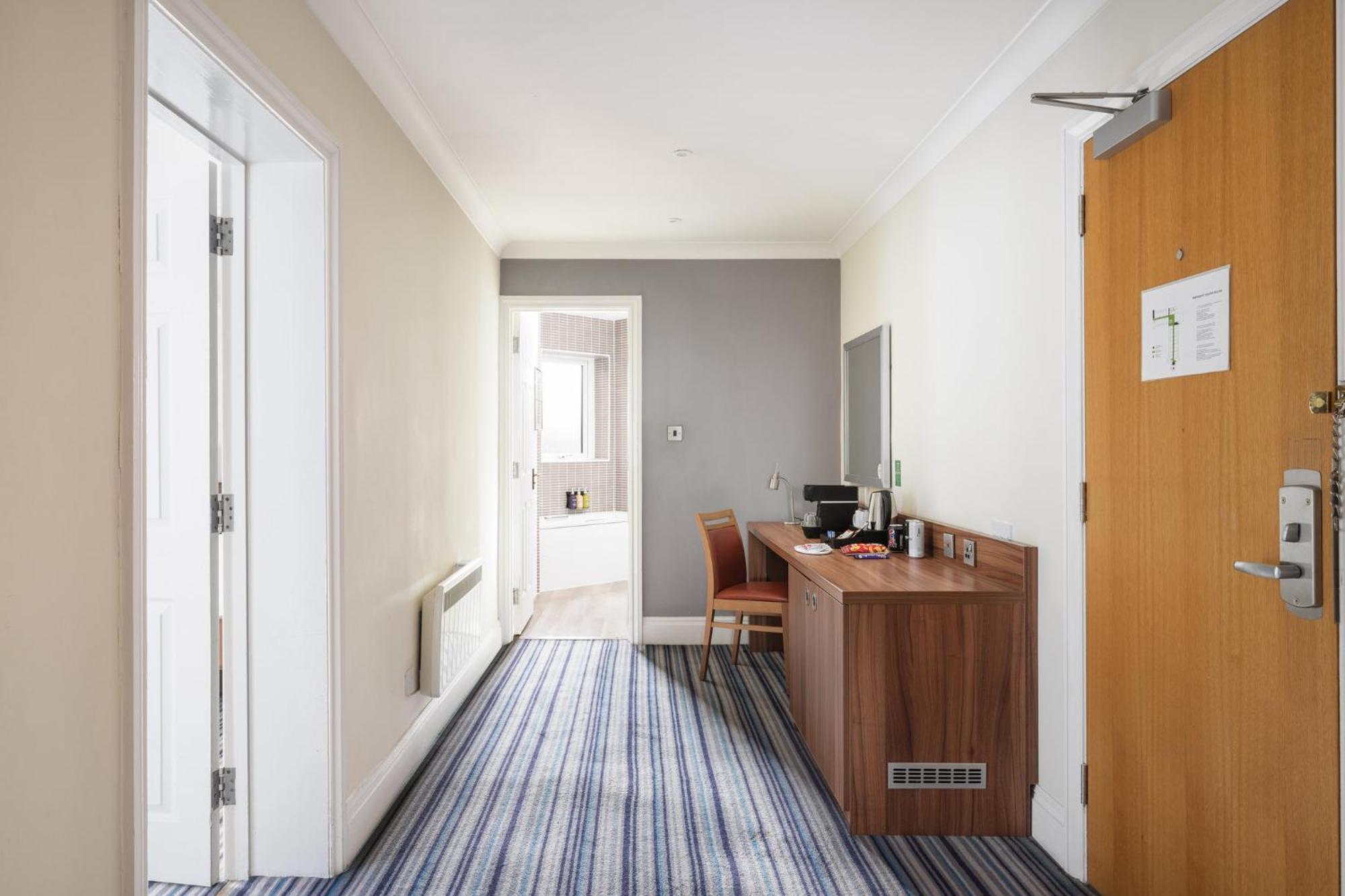 Holiday Inn Norwich North By Ihg Bagian luar foto