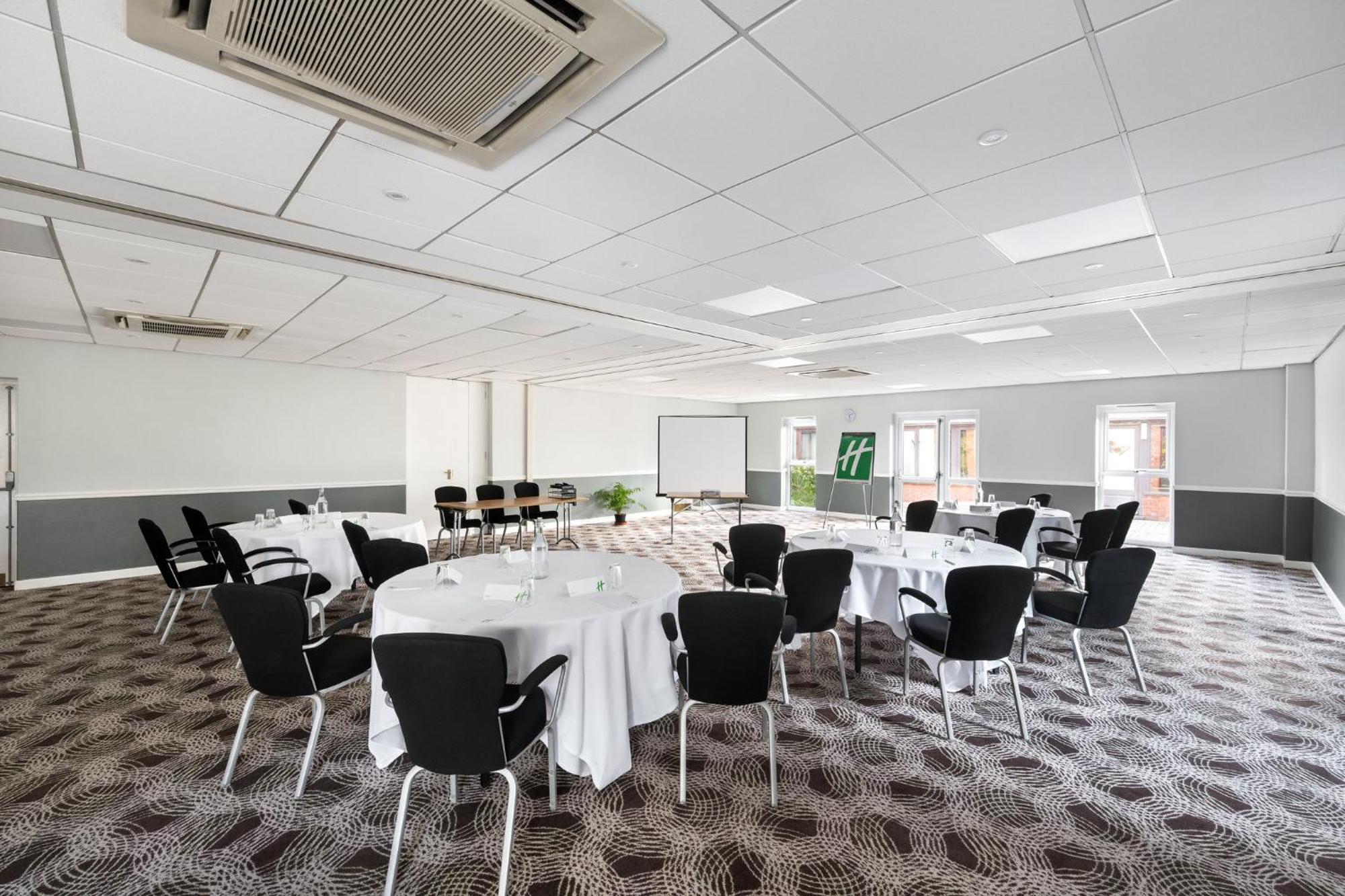 Holiday Inn Norwich North By Ihg Bagian luar foto