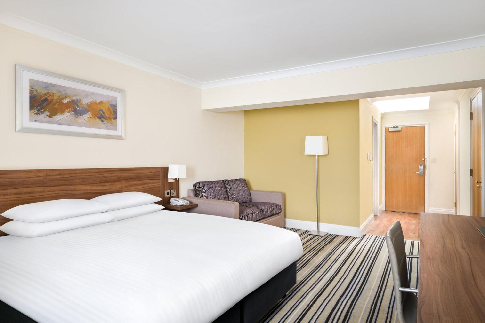 Holiday Inn Norwich North By Ihg Bagian luar foto